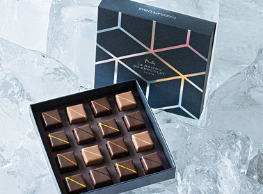 Image du Coffret Maison Noir et Lait 60 chocolats