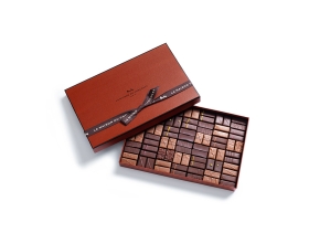 Coffret Maison Dark and Milk 84 chocolates