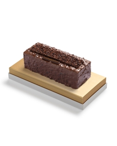 Gâteau Maison Akosombo on white background