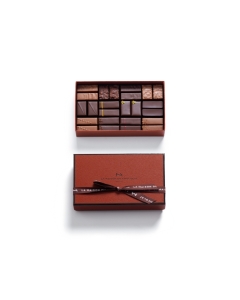 Coffret Maison Assorted Chocolate 24 Pieces - La Maison du Chocolat