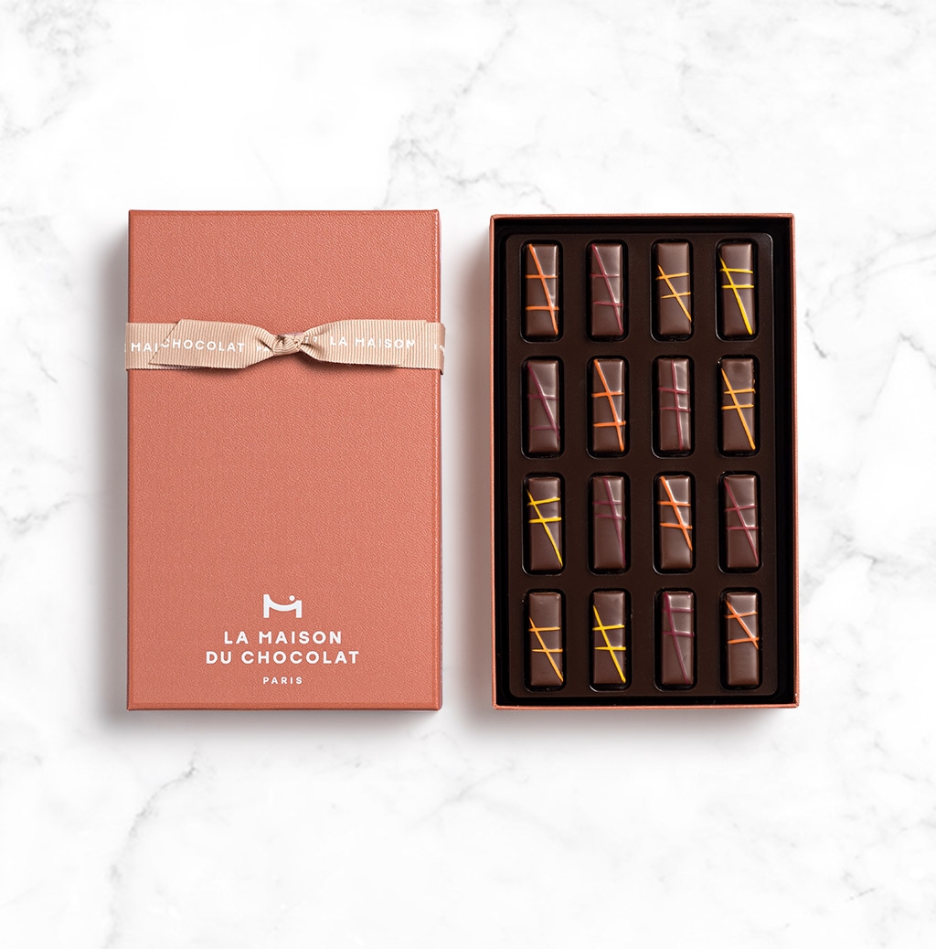Box of 16 fruity chocolates on a marble base 