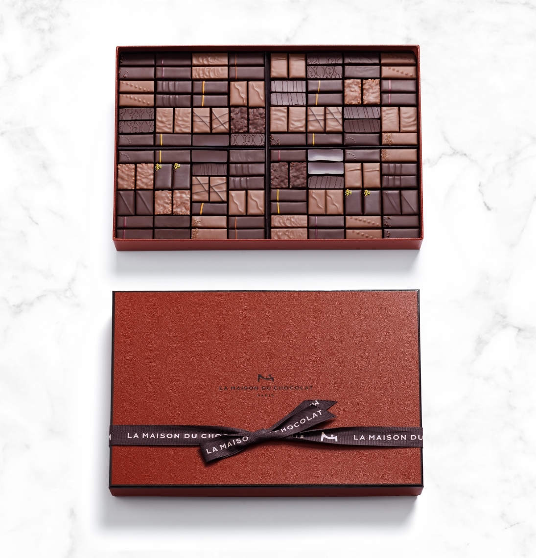 Coffret Maison Assorted Chocolate 112 Pieces - La Maison du Chocolat