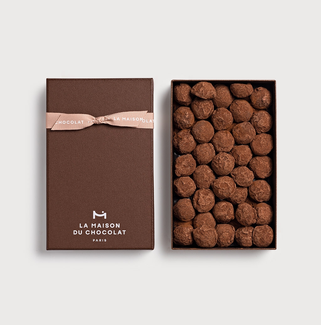 Coffret Truffes Cognac 245g sur fond gris