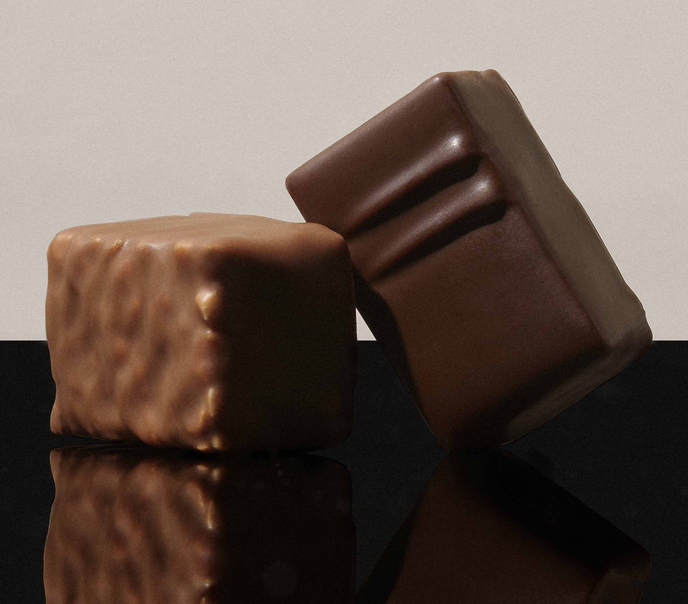 Coffret\u0020Maison\u0020Dark\u0020and\u0020Milk\u0020Chocolate\u002084\u0020pieces