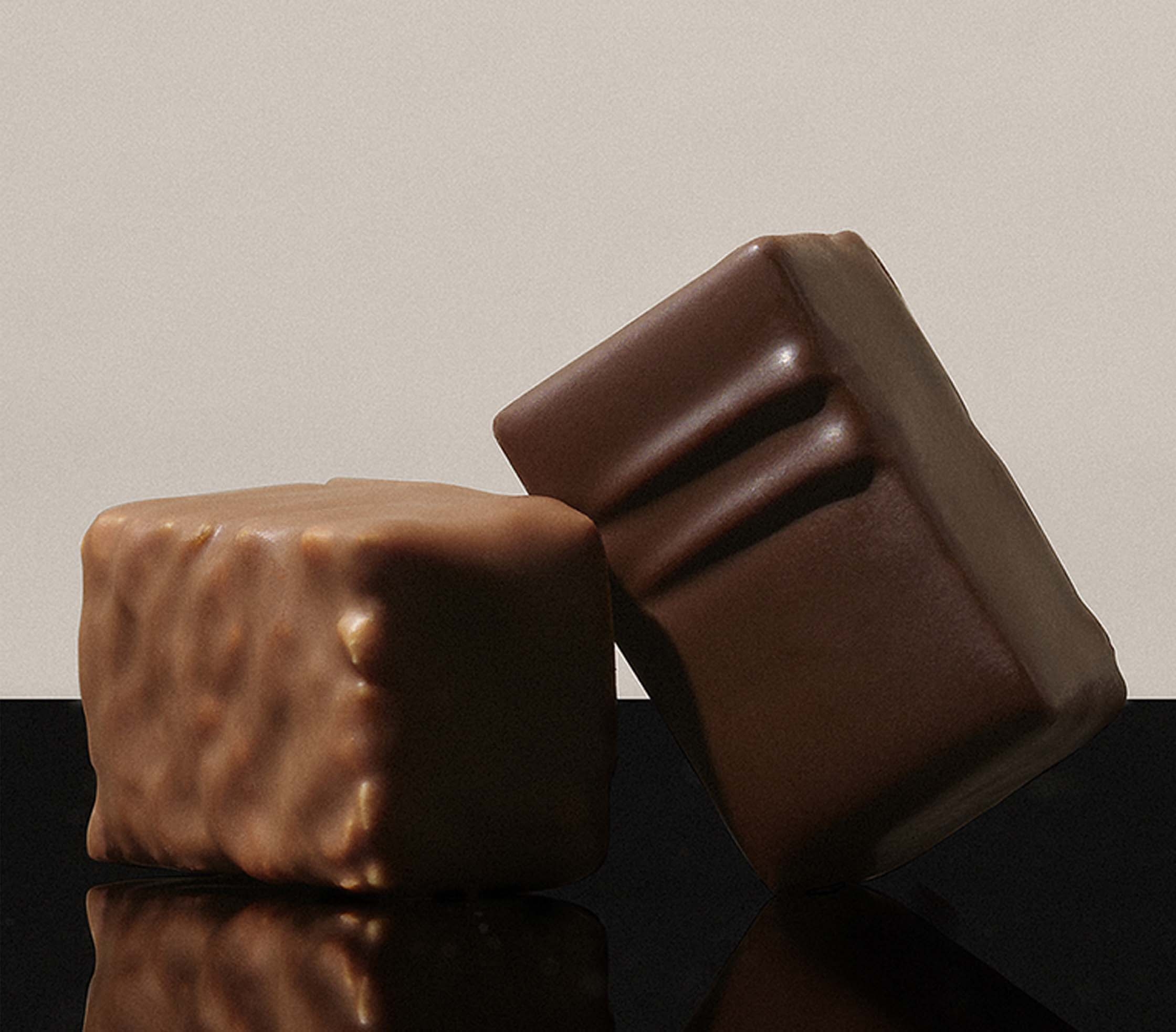 Coffret\u0020Maison\u0020Dark\u0020and\u0020Milk\u0020Chocolate\u002040\u0020pieces