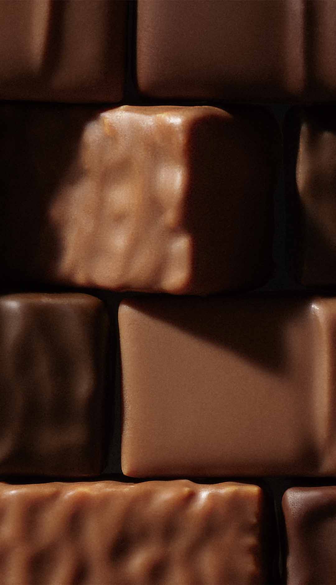 Pralinés au chocolat La Maison du Chocolat empilés