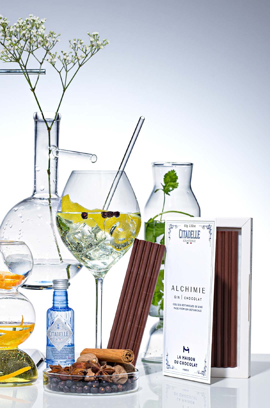 dark chocolate bar infused with Citadelle gin botanicals