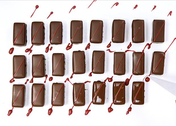 handmade decoration - La Maison du Chocolat