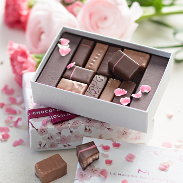 Mother's Day Chocolate Gift Box - La Maison du Chocolat