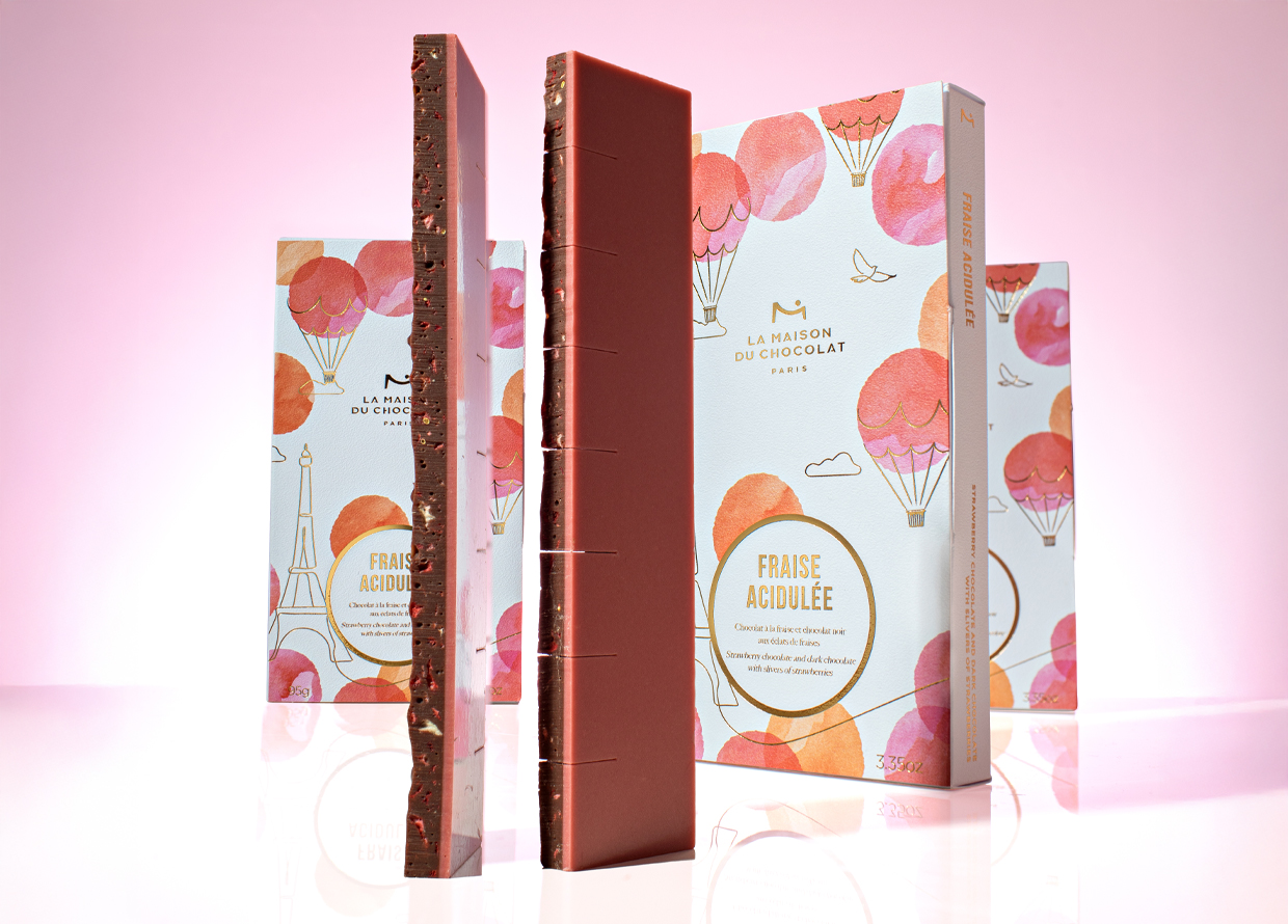 Tablettes de chocolats haut de gamme à la fraise issues de la collection Fête des Mères